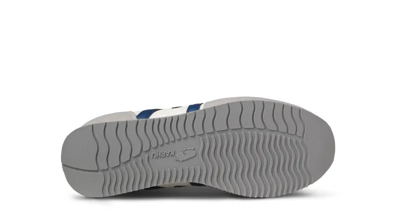 Karhu Albatross 82 – Dawn Blue / Sodalite Blue (F807033)