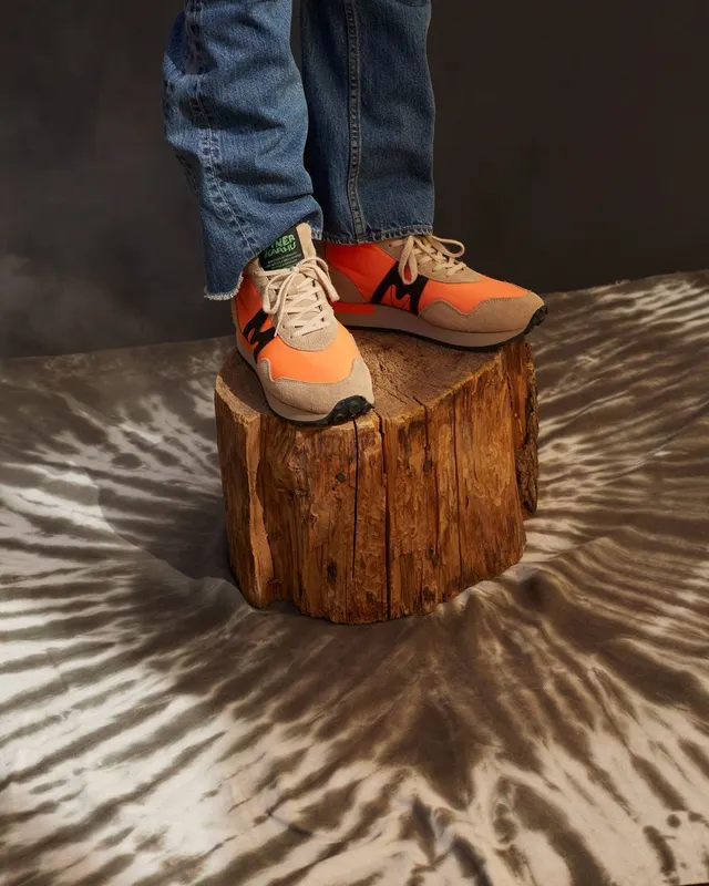 Karhu Karhu X Vyner Articles M-runner – Smoke Gray / Nectarine (F810001)