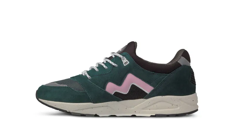 Karhu Aria 95 ”orienteering Pack” – June Bug / Roseate Spoonbill (F803094)