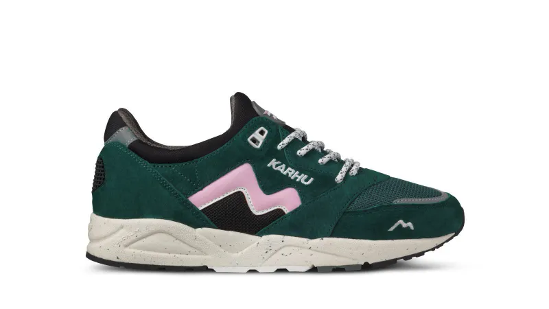 Karhu Aria 95 ”orienteering Pack” – June Bug / Roseate Spoonbill (F803094)