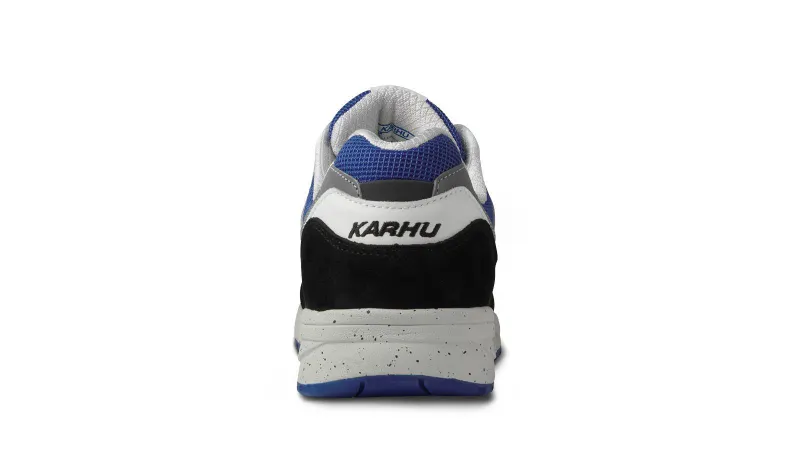 Karhu Legacy 96 ”orienteering Pack” – Jet Black / Blarney (F806044)