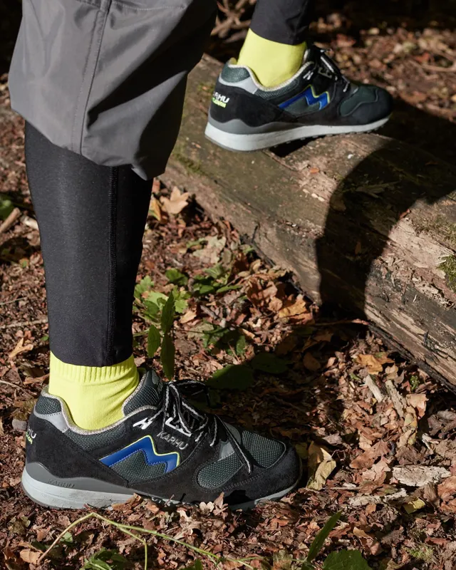 Karhu Synchron Classic ”orienteering Pack” – Trekking Green / Sodalite Blue (F802673)