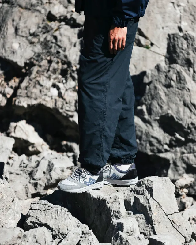 Karhu Aria 95 – Pigeon / China Blue (F803092)