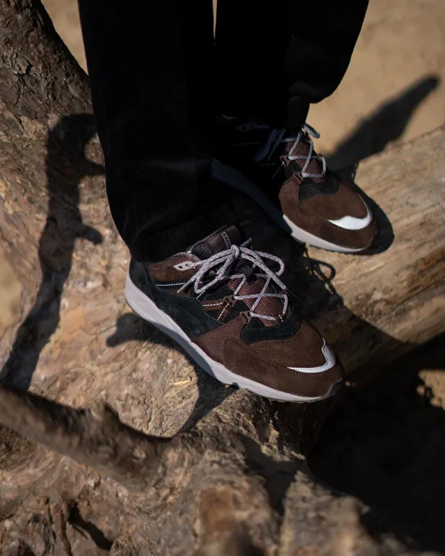Karhu Fusion 2.0 – Jet Black / Java (F804128)