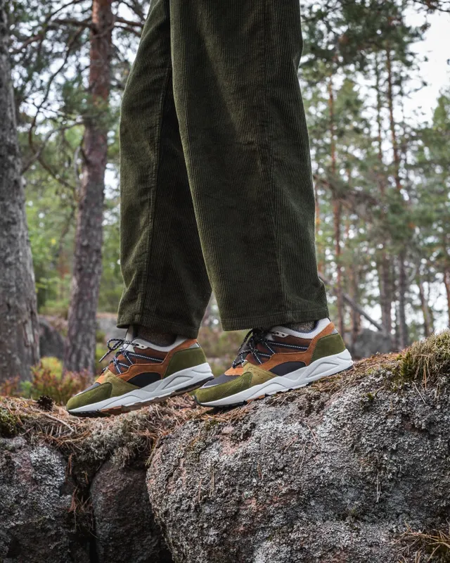Karhu Fusion 2.0 “trees Of Finland” Pack – Avocado / Brown Sugar (F804131)