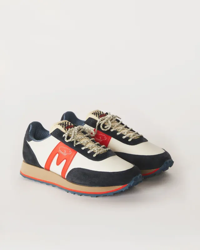 Karhu Albatross Control – India Ink / Cherry Tomato (F820001)