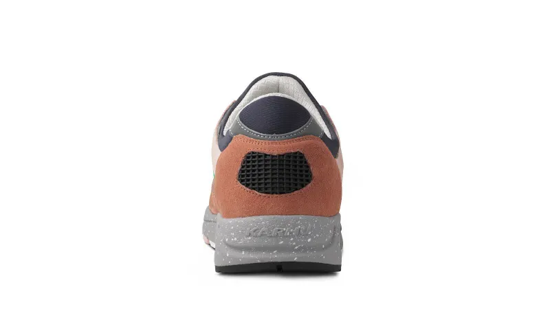 Karhu Aria 95 “northern Lights” Pack – Cork / Blarney (F803091)