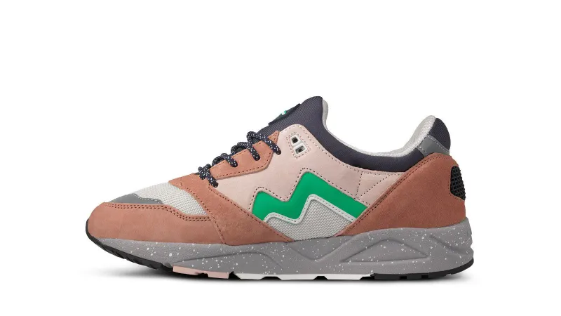 Karhu Aria 95 “northern Lights” Pack – Cork / Blarney (F803091)