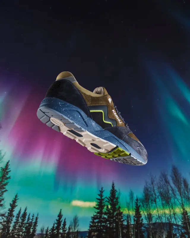 Karhu Aria 95 “northern Lights” Pack – India Ink / Dark Olive (F803089)