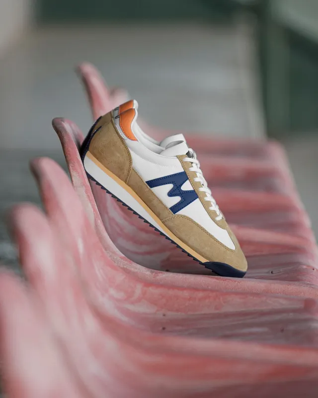 Karhu Mestari – Curry / True Navy (F805056)