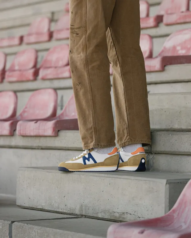 Karhu Mestari – Curry / True Navy (F805056)