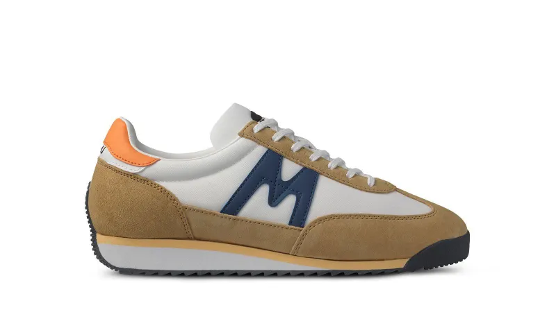Karhu Mestari – Curry / True Navy (F805056)