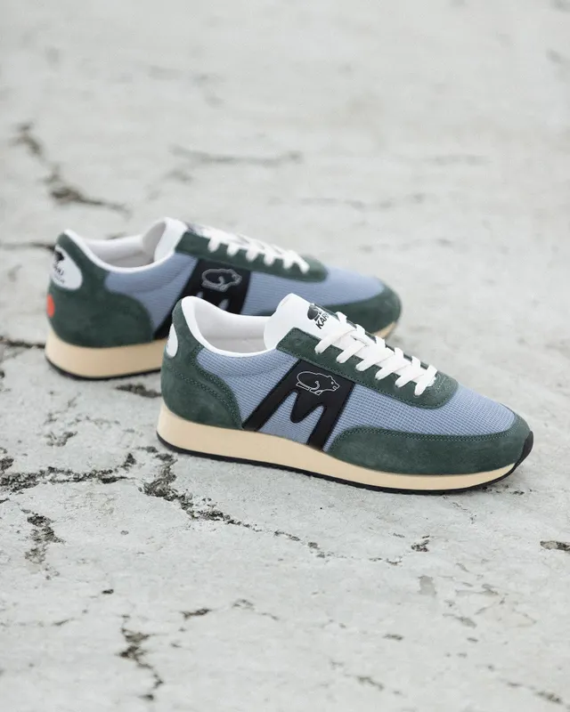 Karhu Albatross 82 – Trooper / Jet Black (F807038)