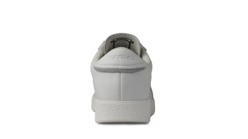 Karhu Trampas – Bright White / Bright White (F809035)