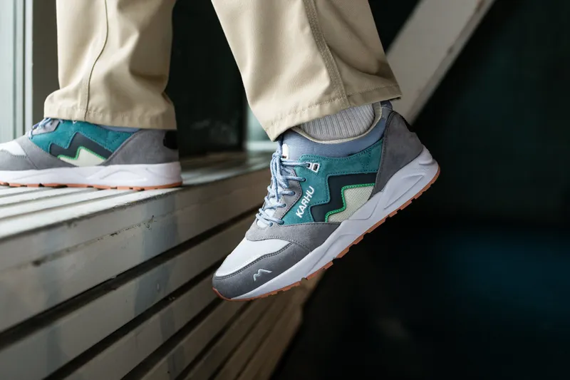 Karhu Aria 95 – Sleet / Brittany Blue (F803100)