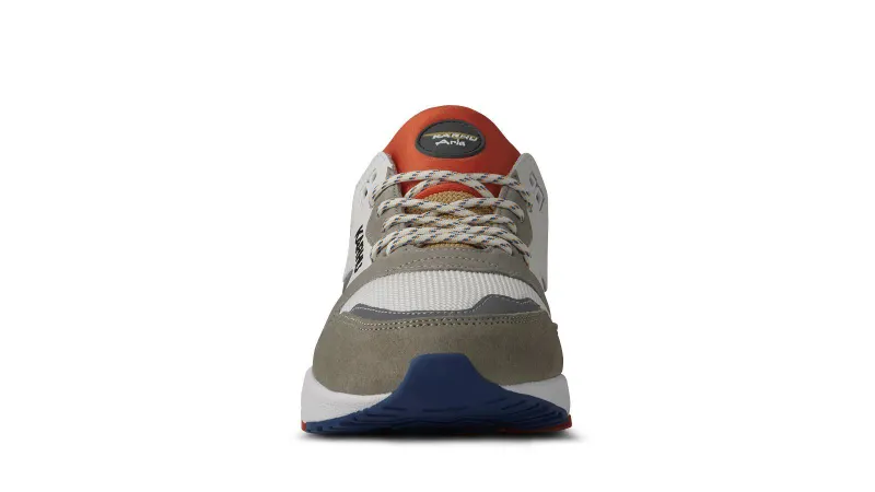 Karhu Aria 95 “the Forest Rules” Pack – Abbey Stone / Silver (F803095)