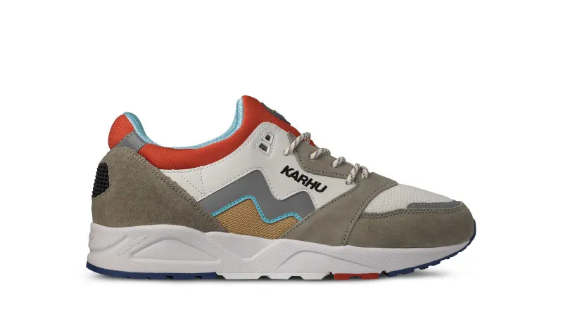 Karhu Aria 95 “the Forest Rules” Pack – Abbey Stone / Silver (F803095)