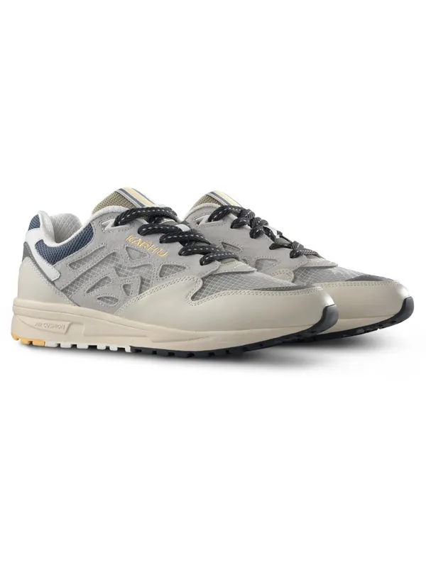 Karhu Legacy 96 – Lily White / Transparent (F806046)