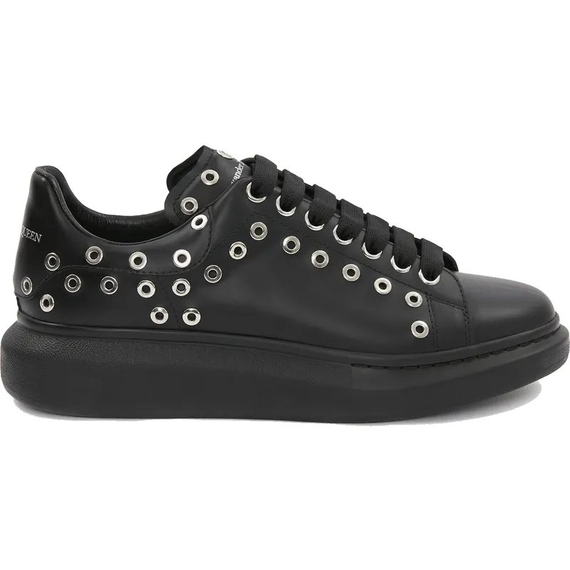 Alexander McQueen Oversized Black Silver Eyelets (730079WHQYW1081)