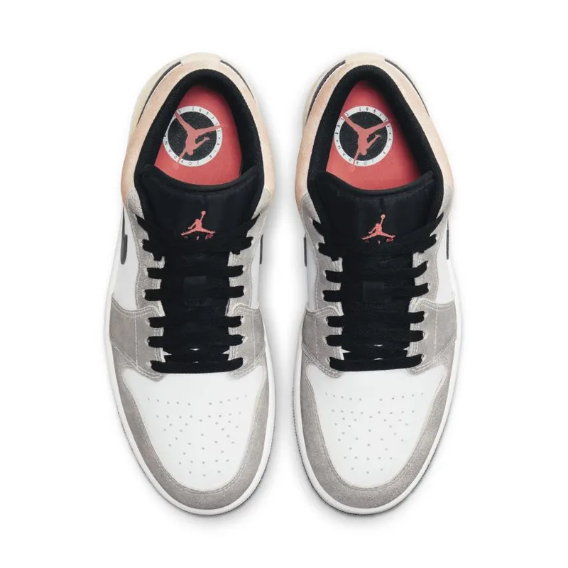 Jordan 1 Low SE Flight Club (DX4334-008)
