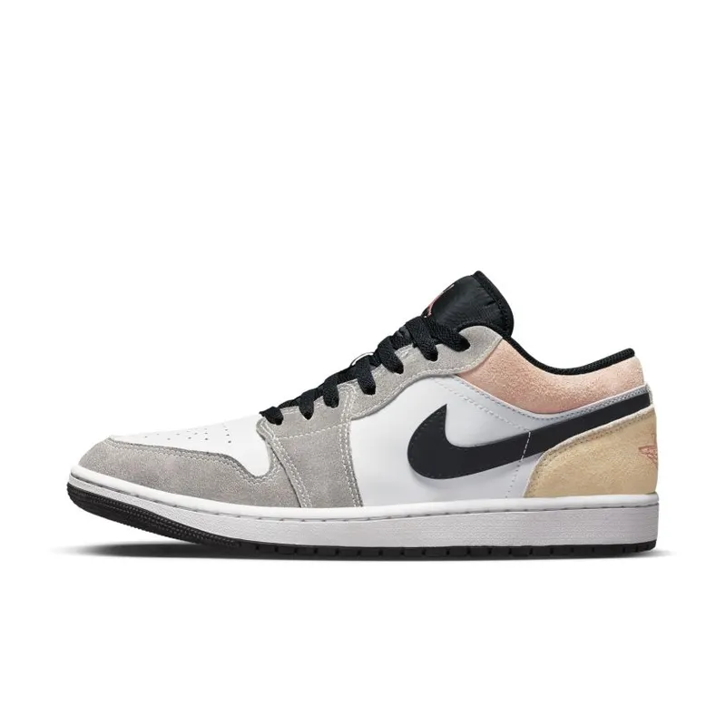 Jordan 1 Low SE Flight Club (DX4334-008)
