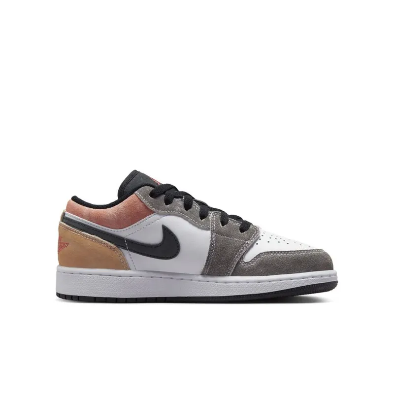 Jordan 1 Low SE Flight Club (GS) (DX4374-008)
