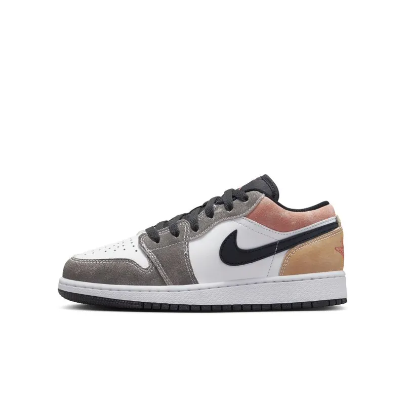 Jordan 1 Low SE Flight Club (GS) (DX4374-008)