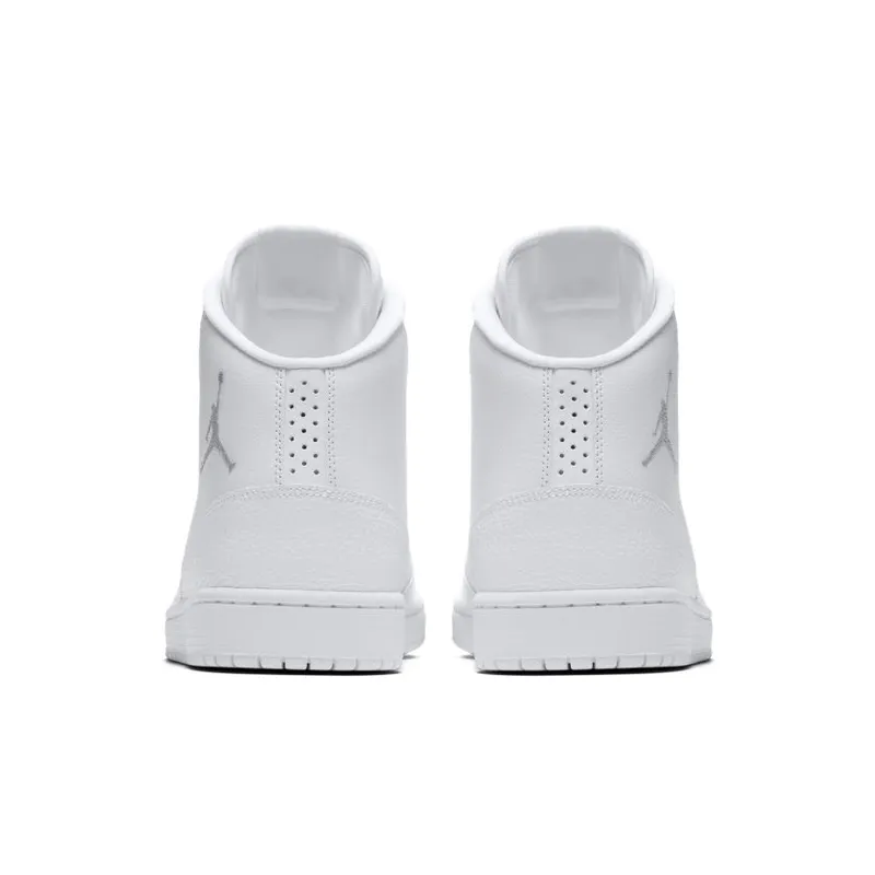 Jordan Executive White/Wolf Grey-White (820240-100)