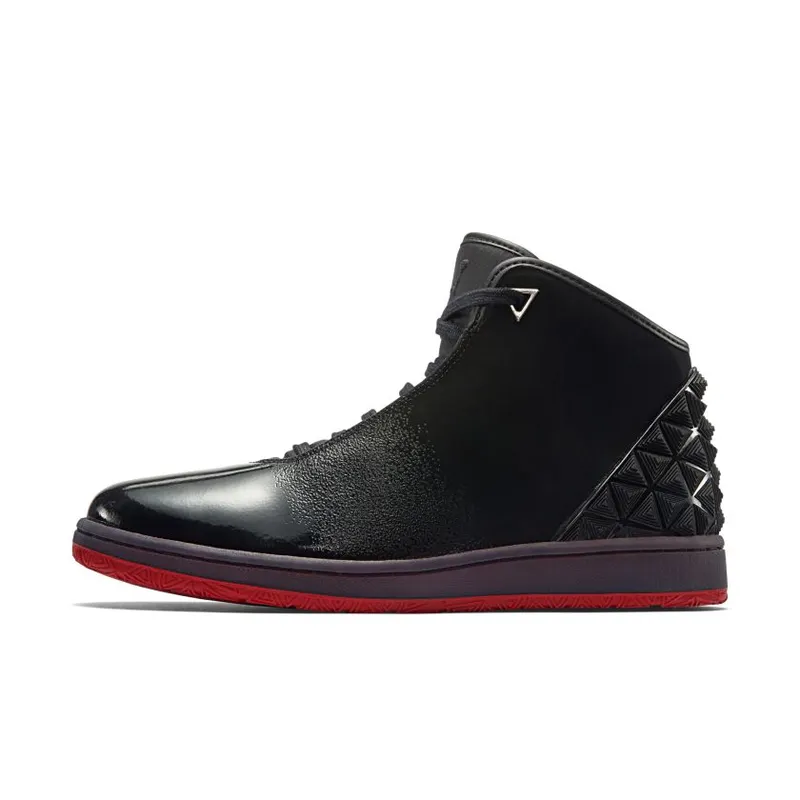 Jordan Instigator Bred (705076-002)