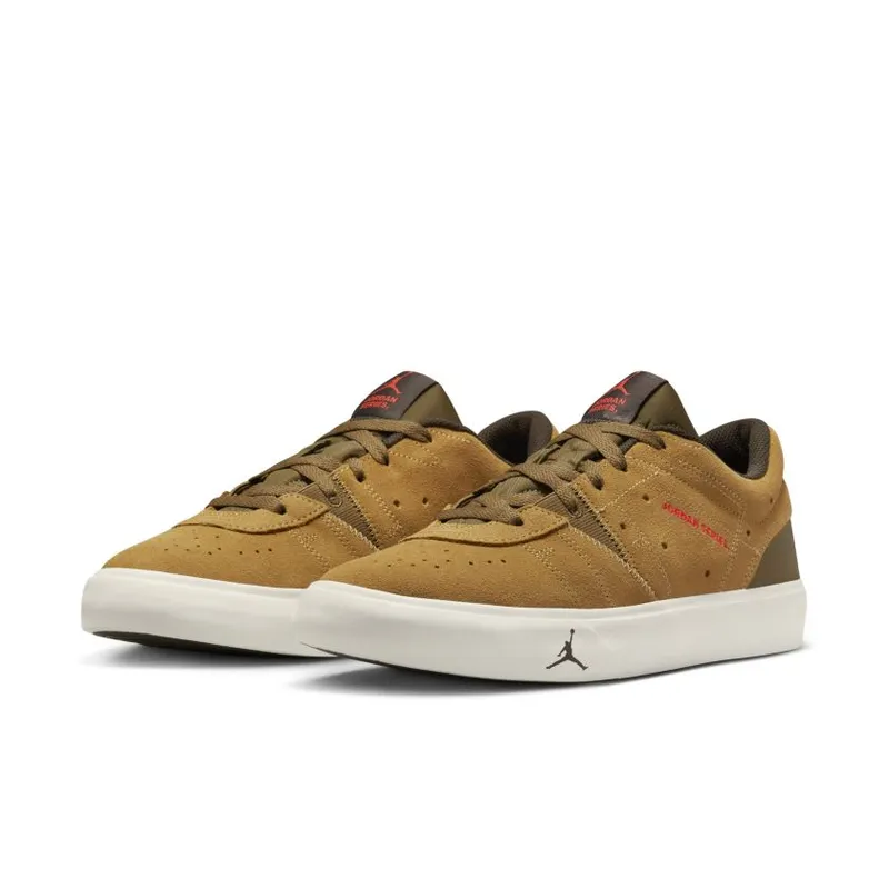 Jordan Series ES Elemental Gold (DN1856-700)