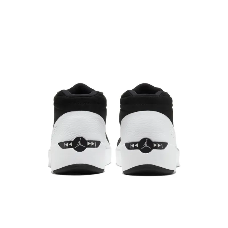 Jordan Team Showcase White Black (CD4150-100)
