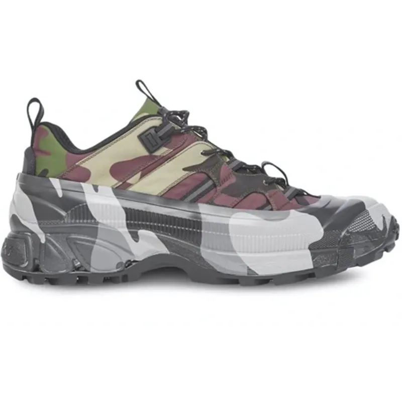 Burberry Arthur Camo Green (8042185)