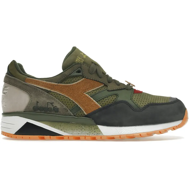 Diadora N9002 24 Kilates x mita sneakers x Mighty Crown Respect Over Hate (501.174681-01-70419)
