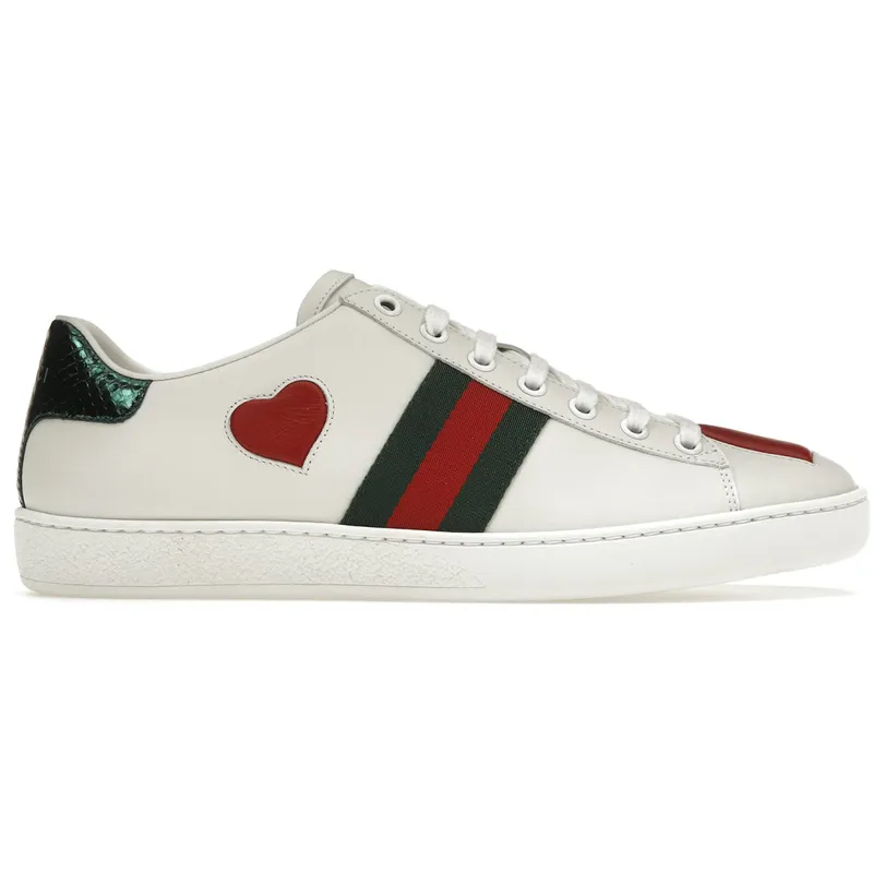 Gucci Ace Embroidered Hearts (Women’s) (_435638 A38M0 9074)