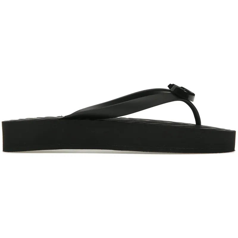Gucci Chevron Thong Sandal Black Rubber (655463 J8710 1000)