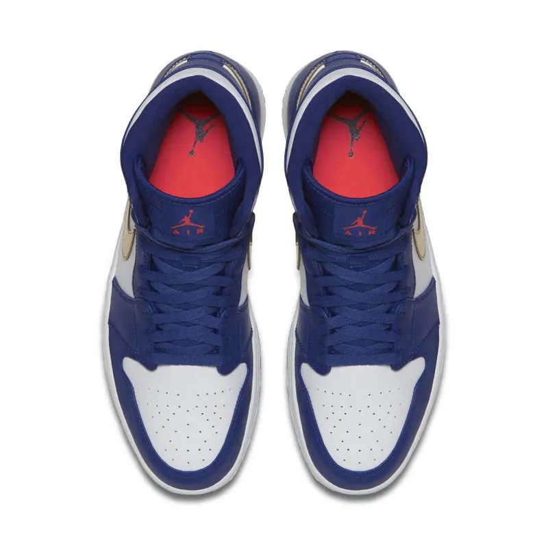 Jordan 1 Retro Gold Medal (332550-406)