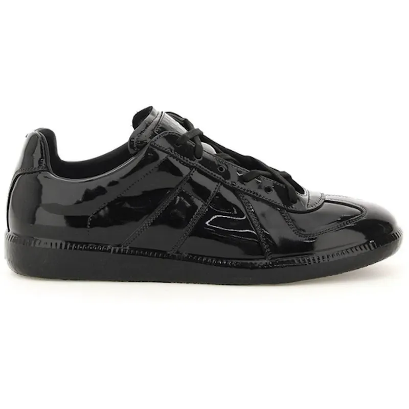 Maison Margiela Replica Patent Black (Women’s) (S58WS0109P4487)