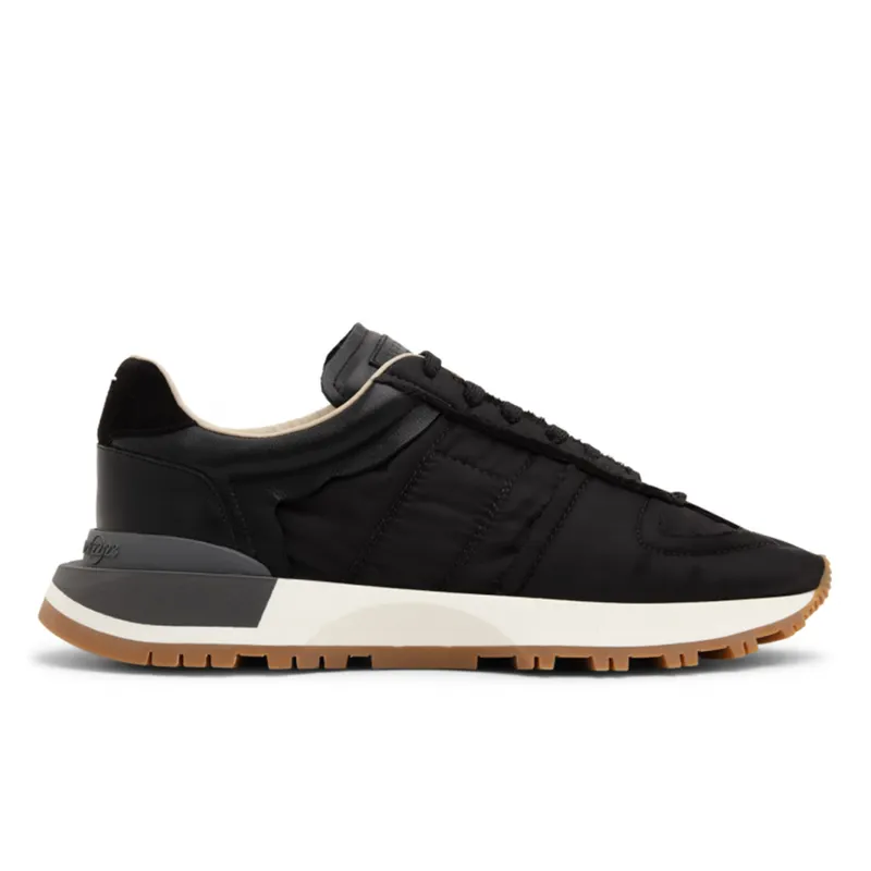 Maison Margiela Runner Evolution Black White Gum (S37WS0575)