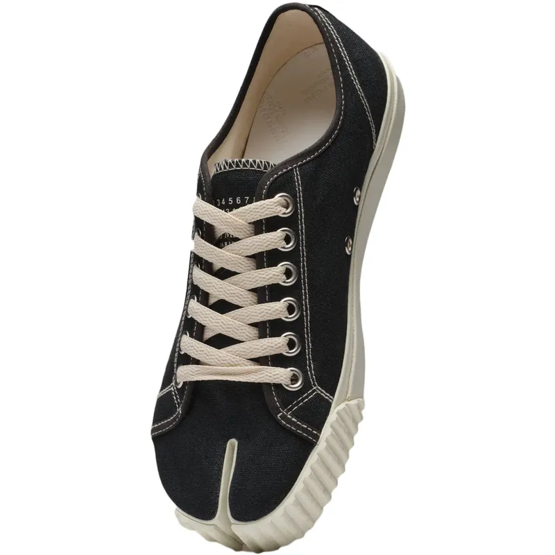 Maison Margiela Tabi Low Top Black White (Women’s) (S38WS0185P4291H0958)