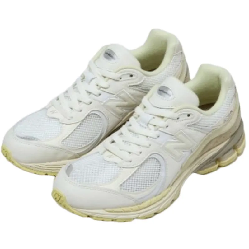 New Balance 2002R AURALEE White (M2002RA1)