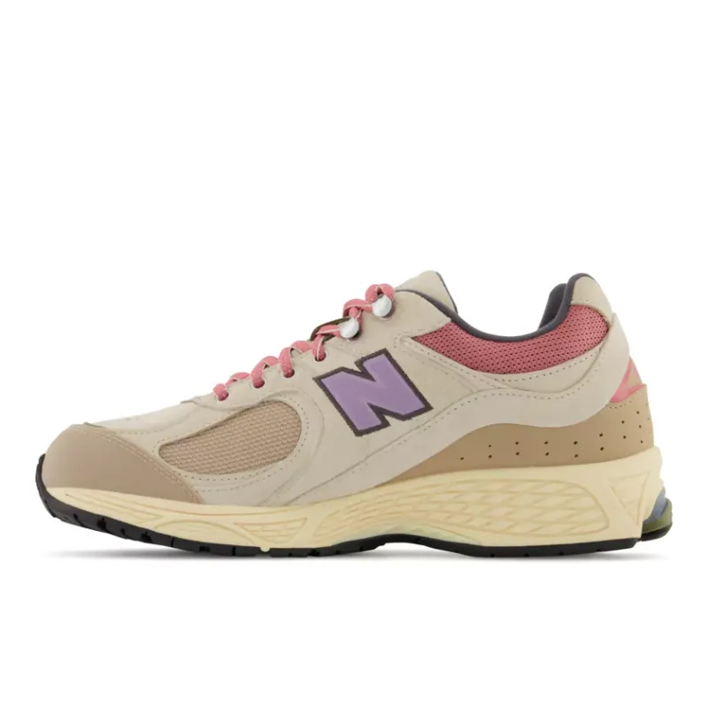 New Balance 2002R Hiking Pack Beige (M2002RWL)