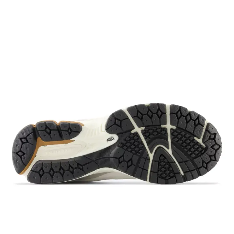 New Balance 2002R Warm Alpaca (M2002RQW)