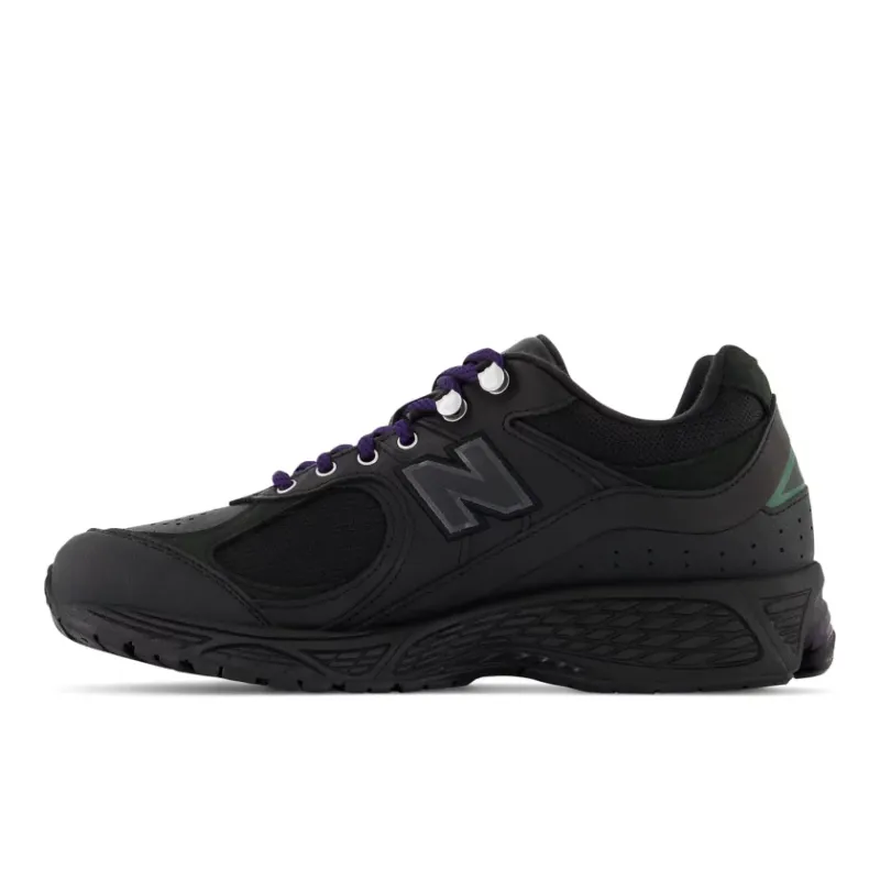 New Balance 2002R Wonderland Pack Black (M2002RWN)