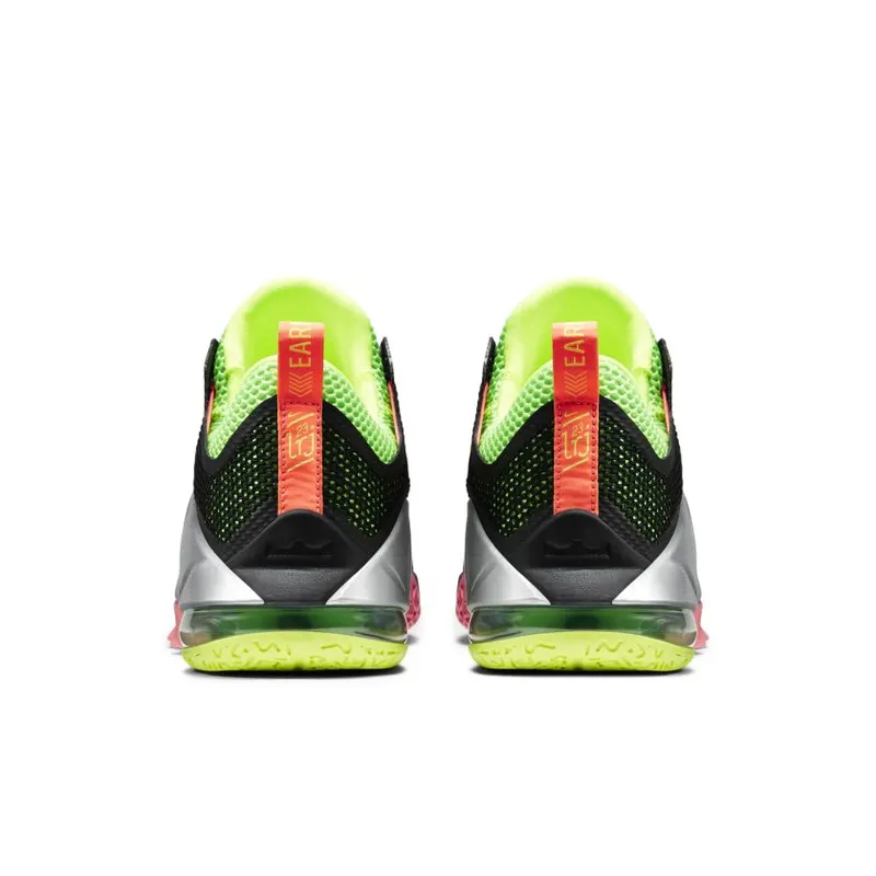 Nike LeBron 12 Low Remix (724557-003)