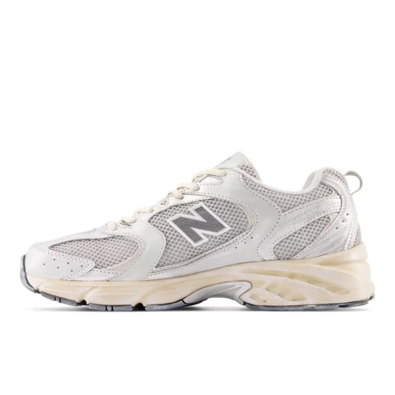 New Balance 530 Silver Metallic Moonbeam (MR530VS)