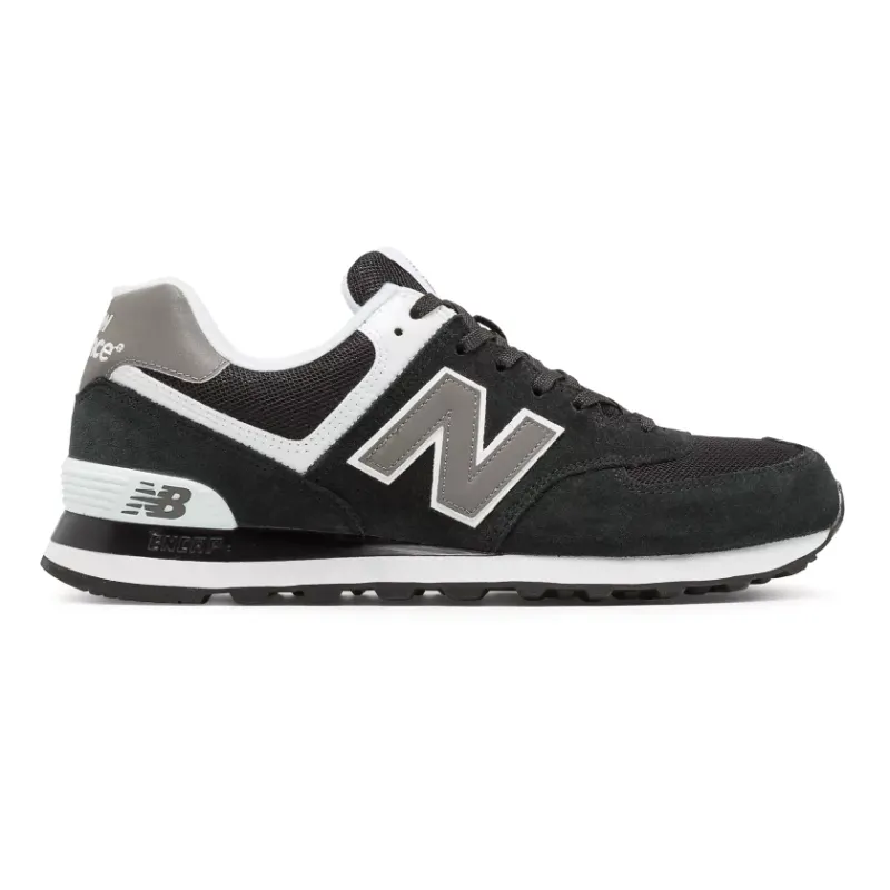New Balance 574 Classic Black (M574SKW)