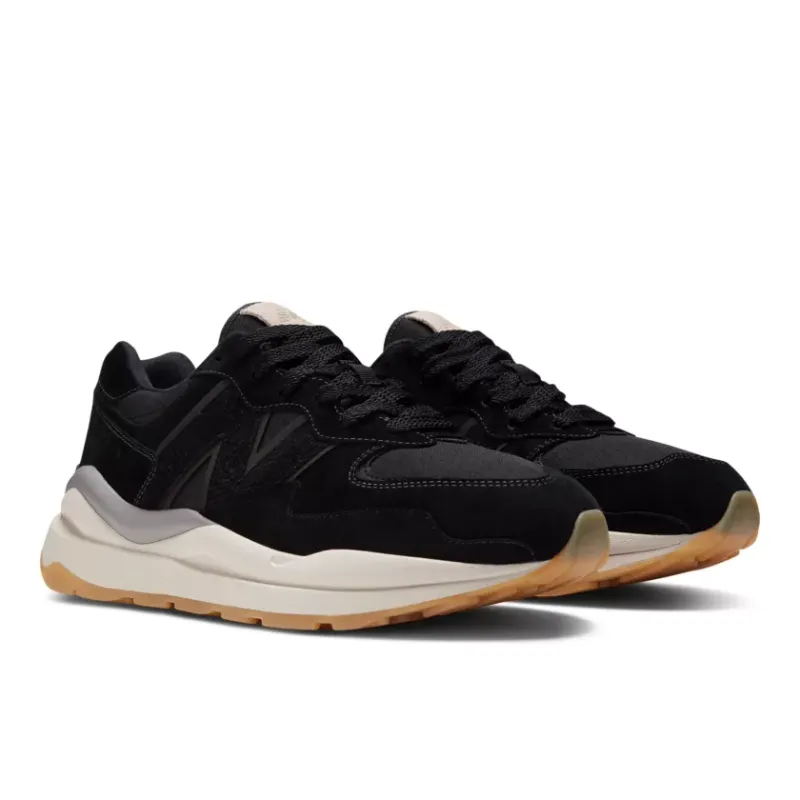 New Balance 57/40 GORE-TEX Black Sea Salt Moonbeam (M5740GXB)