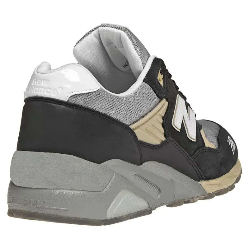 New Balance 580 Burn Rubber White Collar (MT580WC)