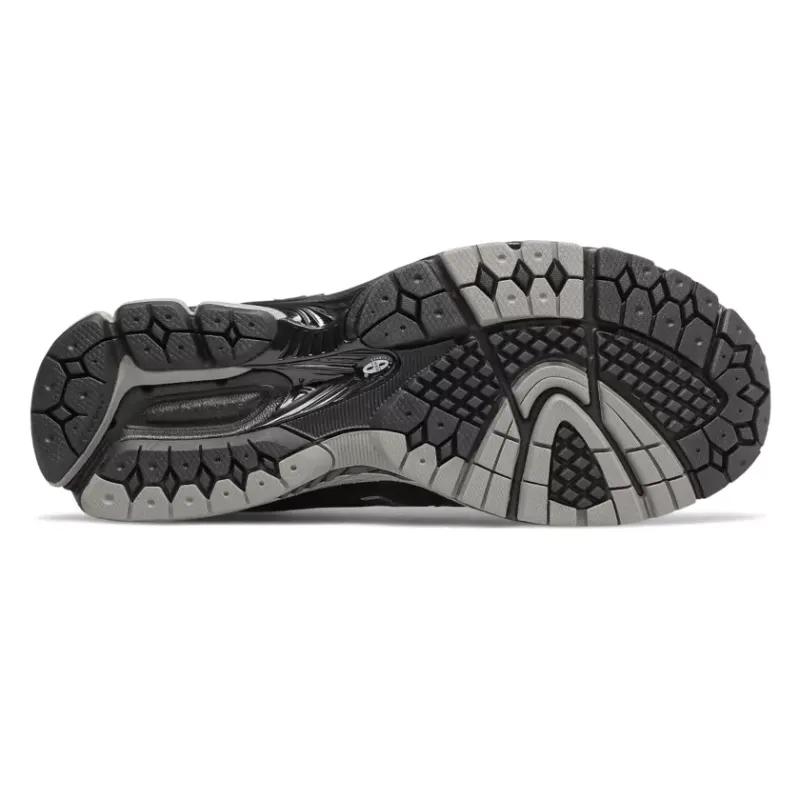 New Balance 860v2 Black Silver (ML860XC)