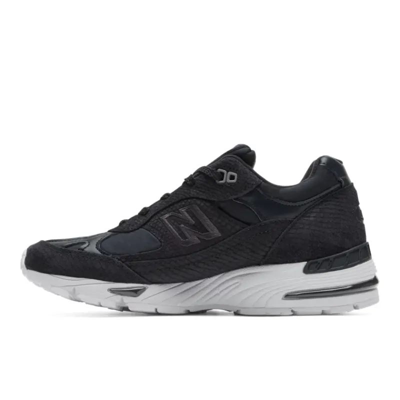 New Balance 991 Made in England Black Reptile (Women’s) (W991RNV)